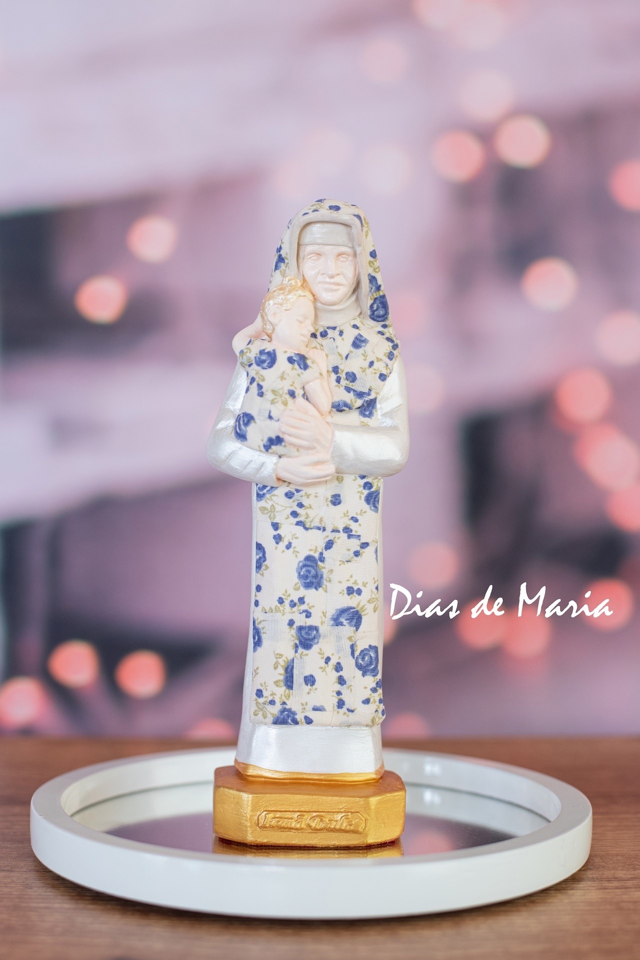 Santa Dulce 20 cm